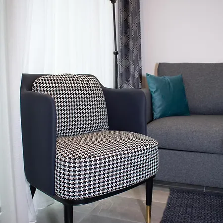 アパート Luxury Cozy 2 Bdr Downtown Apt.4 ブダペスト