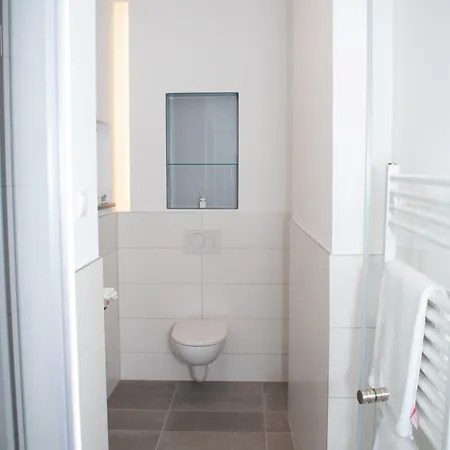 Apartmán Luxury Cozy 2 Bdr Downtown Apt.4 *
