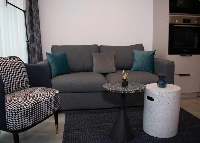 Apartment Luxury Cozy 2 Bdr Downtown Apt.4