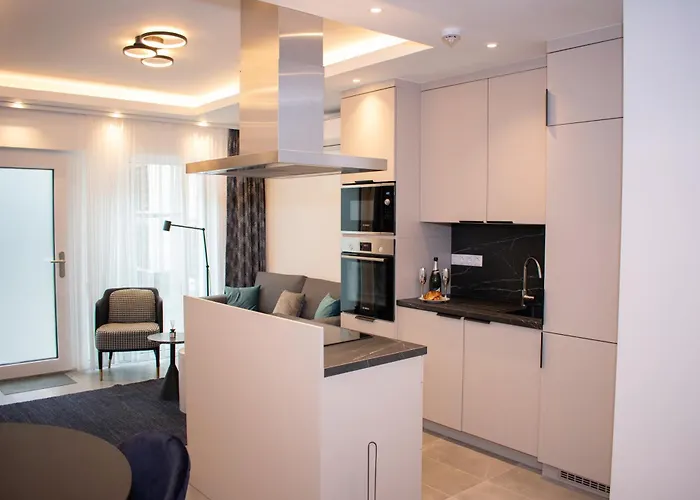 Apartment Luxury Cozy 2 Bdr Downtown Apt.4